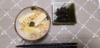 2.ﾀｹﾉｺのご飯と山椒の佃煮