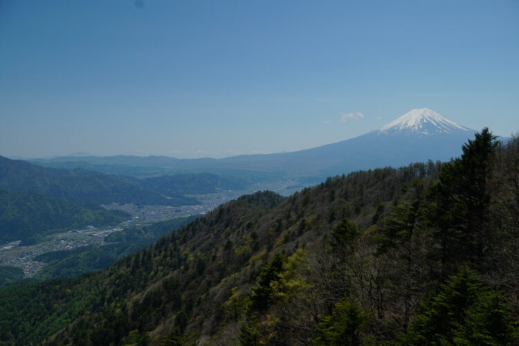 山梨百名山　　三ツ峠山 vol.1